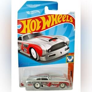 NIB! Hot Wheels 2024 MUSCLE MANIA Aston Martin DB4GT High Speed Edition HRY86